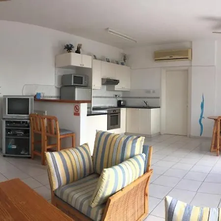 Apartment Hills